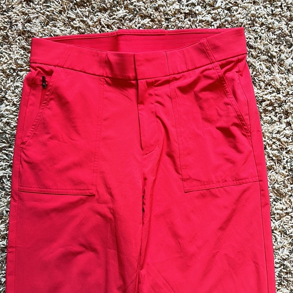 NWOT Athleta Tribeca Utility Crop Pant - Picture 5 of 7